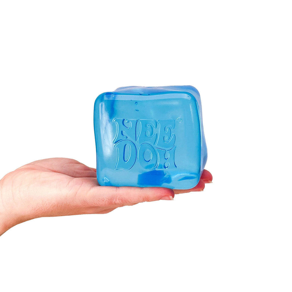 Translucent Jelly NeeDoh Nice Berg | Reserve Oak Hollow - Nice Cubes Clear Satisfying Crunch Stress Toy Detail